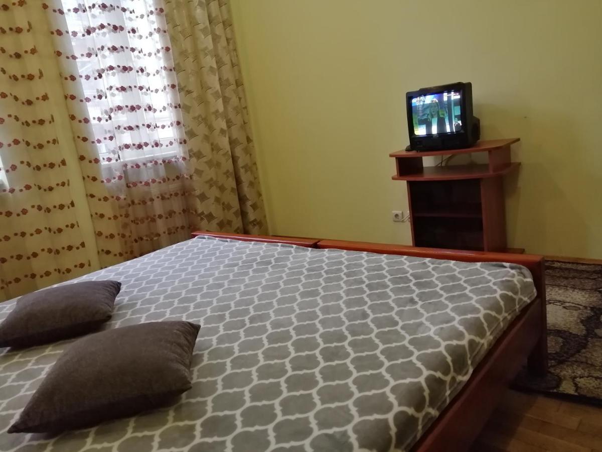 Apartament-Minihotel Elpida Lviv Exteriör bild