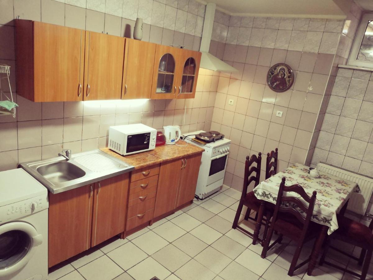 Apartament-Minihotel Elpida Lviv Exteriör bild