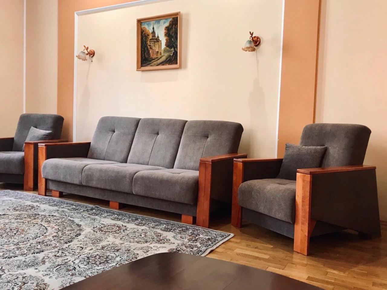 Apartament-Minihotel Elpida Lviv Exteriör bild
