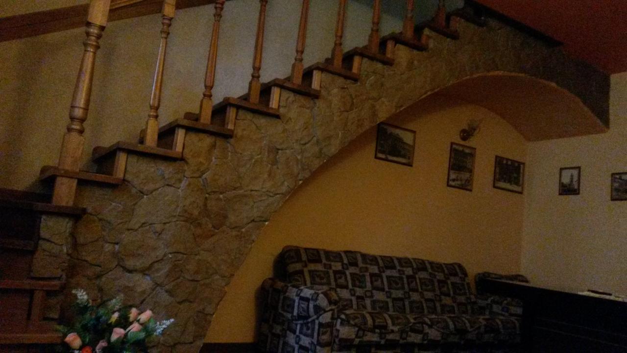 Apartament-Minihotel Elpida Lviv Exteriör bild